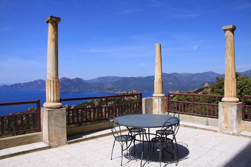 Hotel Les Roches Rouges Piana (Corsica) Quarto foto
