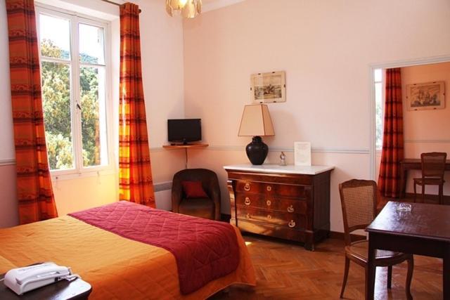Hotel Les Roches Rouges Piana (Corsica) Quarto foto